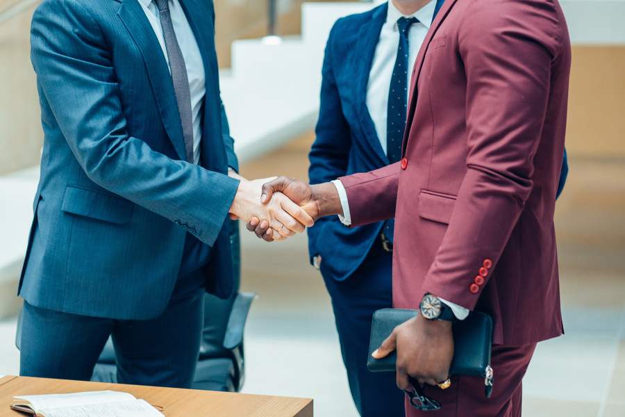 刑滿釋放后，護(hù)照辦理那些事兒，上海刑事律師帶你一探究竟