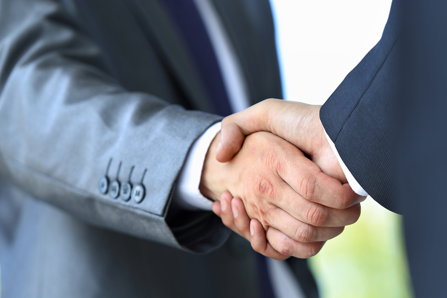 欠錢不還會(huì)構(gòu)成犯罪嗎？——上海刑事律師的專業(yè)解讀