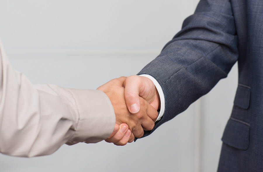 松江刑事律師視角:借錢給別人放高利貸的法律剖析