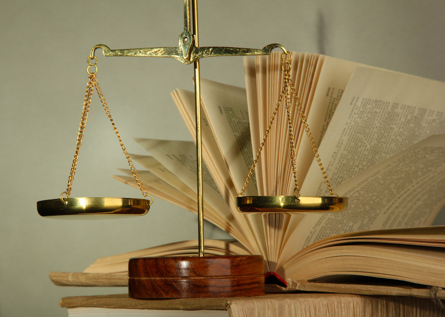 上海刑事案件律師視角下的個(gè)人經(jīng)濟(jì)犯罪立案標(biāo)準(zhǔn)探討