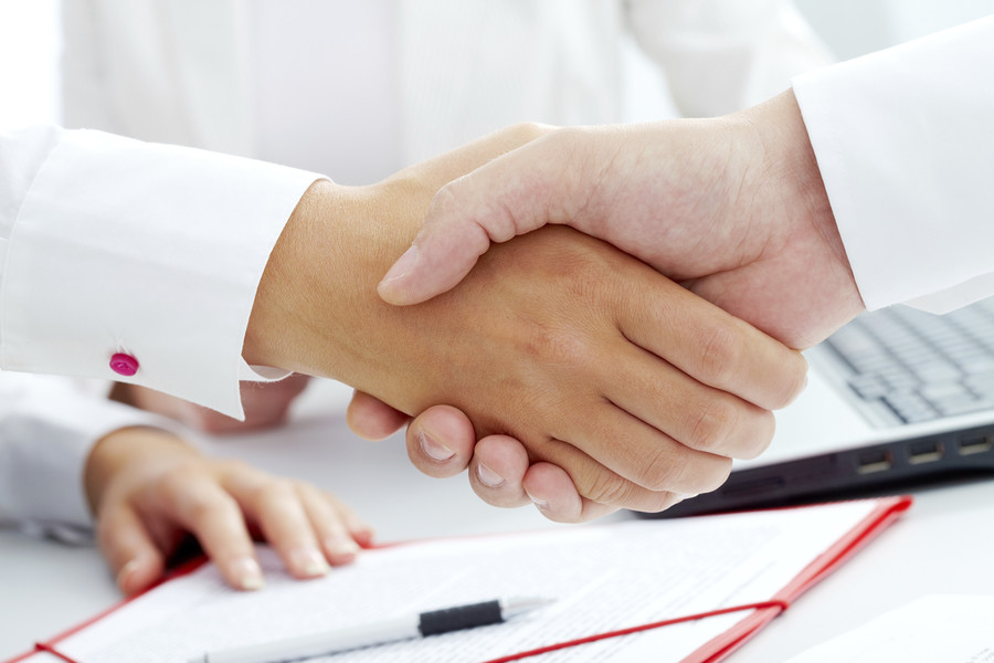 假發(fā)票背后的法律陷阱：上海刑事辯護律師如何助你辨明罪與非罪？