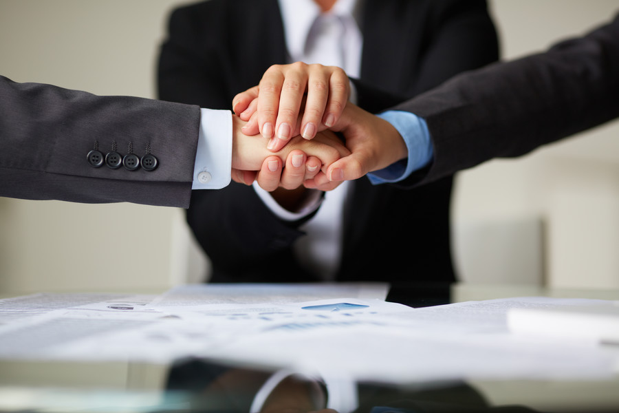 如何審查認(rèn)定國家出資企業(yè)中國家工作人員的身份？上海有名氣的刑事律師來回答