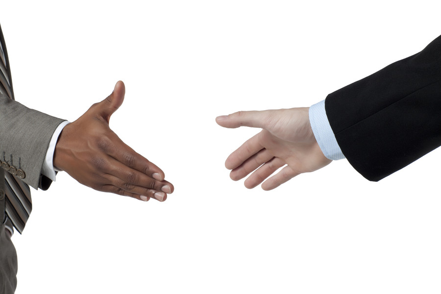 抉擇之間：上海取保候?qū)徛蓭熃馕雎蓭煾嬷桓嫒”：驅(qū)忥L(fēng)險與后果的法律道路