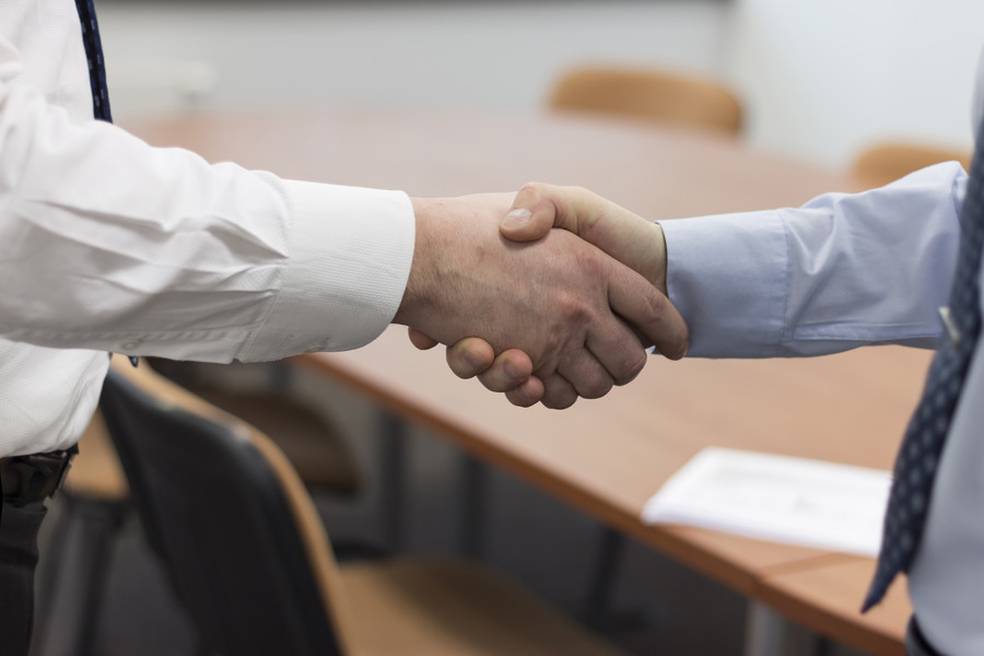 徐匯區(qū)刑事律師視角下個(gè)人經(jīng)濟(jì)犯罪量刑金額標(biāo)準(zhǔn)的深度剖析