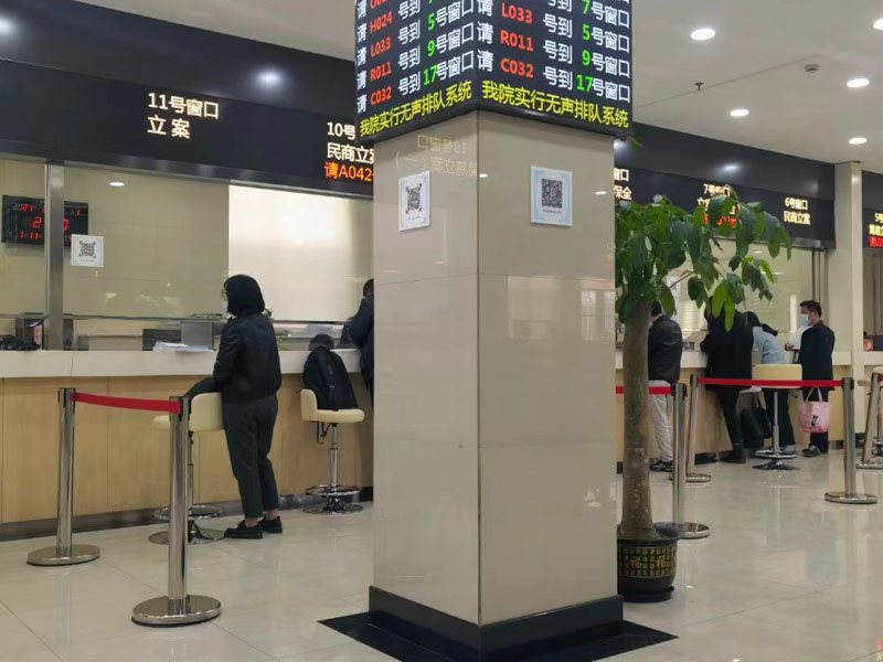 旅館老板發(fā)現(xiàn)客人吸毒不制止是否構(gòu)成容留他人吸毒罪？上海刑事犯罪律師來回答