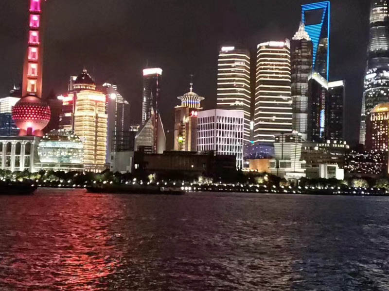 上海專業(yè)刑事律師:因不滿醫(yī)院治療效果而持刀傷害醫(yī)護人員如何定性