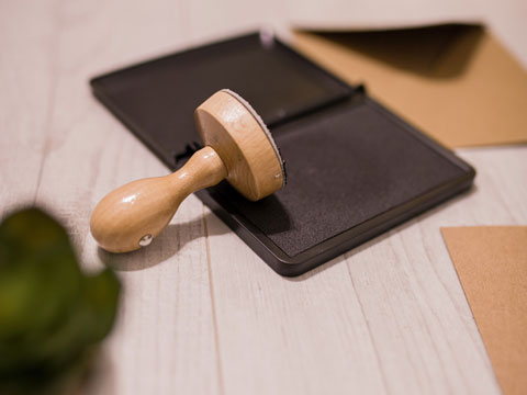 靜安區(qū)王某某盜竊罪判處緩刑律師案例