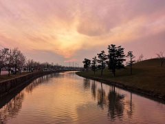 上海取保候?qū)徛蓭煟汉匣镌p騙可以申請取保候?qū)?></a></div>

                            <div   id="wwkbjbi"   class="media-body">

                              <a href="http://m.mlmcu.com/xszx/251.html" title="上海取保候?qū)徛蓭煟汉匣镌p騙可以申請取保候?qū)?>上海取保候?qū)徛蓭煟汉匣镌p騙可以申請取保候?qū)?/a>

                              <p class="list_desc">上海取保候?qū)徛蓭熁貜?fù)要看具體案情，以及是否已經(jīng)被批捕,可以委托律師會(huì)見了解案情，分析取保候?qū)弾茁省?.. </p>

                            </div>

                          </div>

                        </li><li>

                          <div   id="agnogsz"   class="media media-x">

                            <div   id="nlimoq2"   class="media_img float-right"><a  href="http://m.mlmcu.com/xszx/138.html" ><img  src=