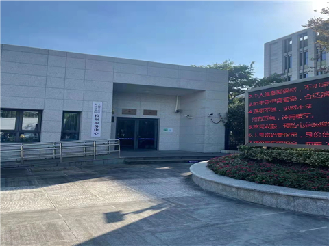 上海比較出名的刑事律師講妻子被當(dāng)面猥褻后傷